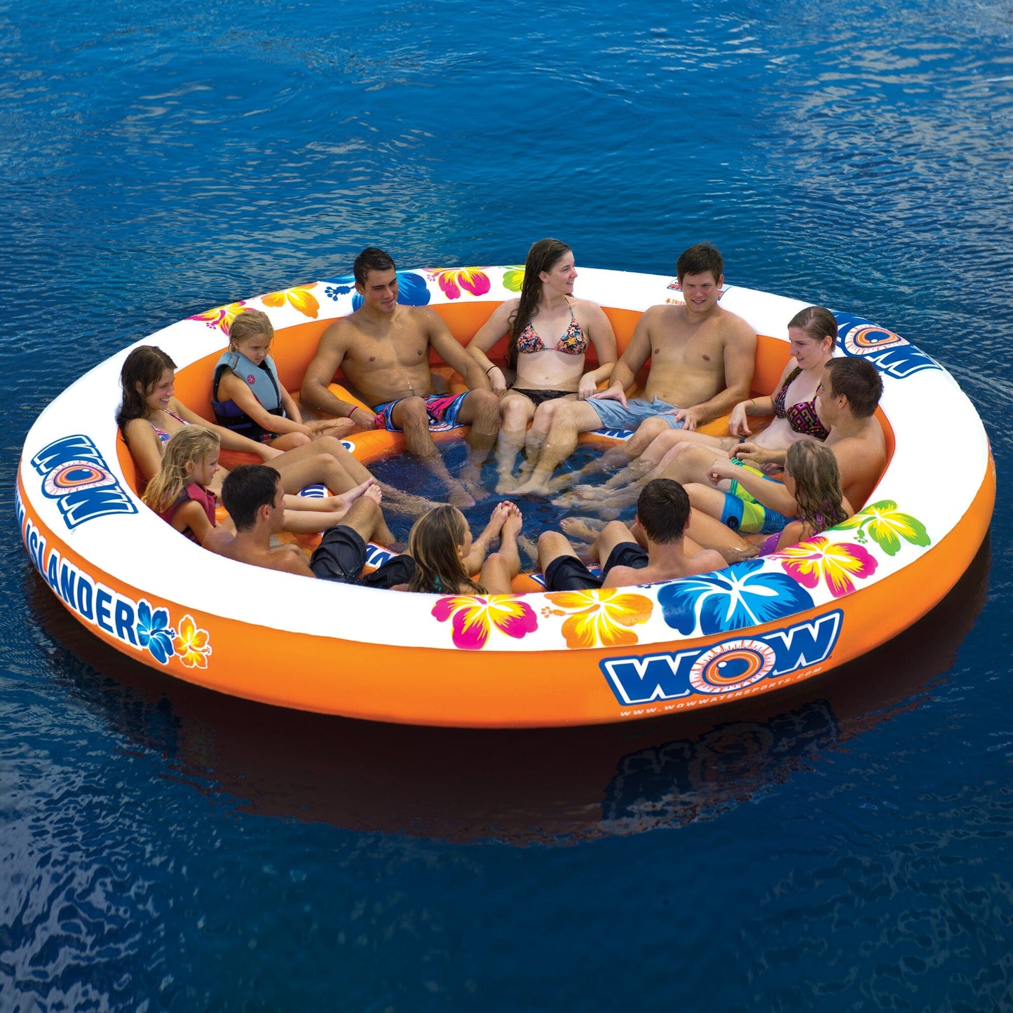 Stadium Islander 12 Person