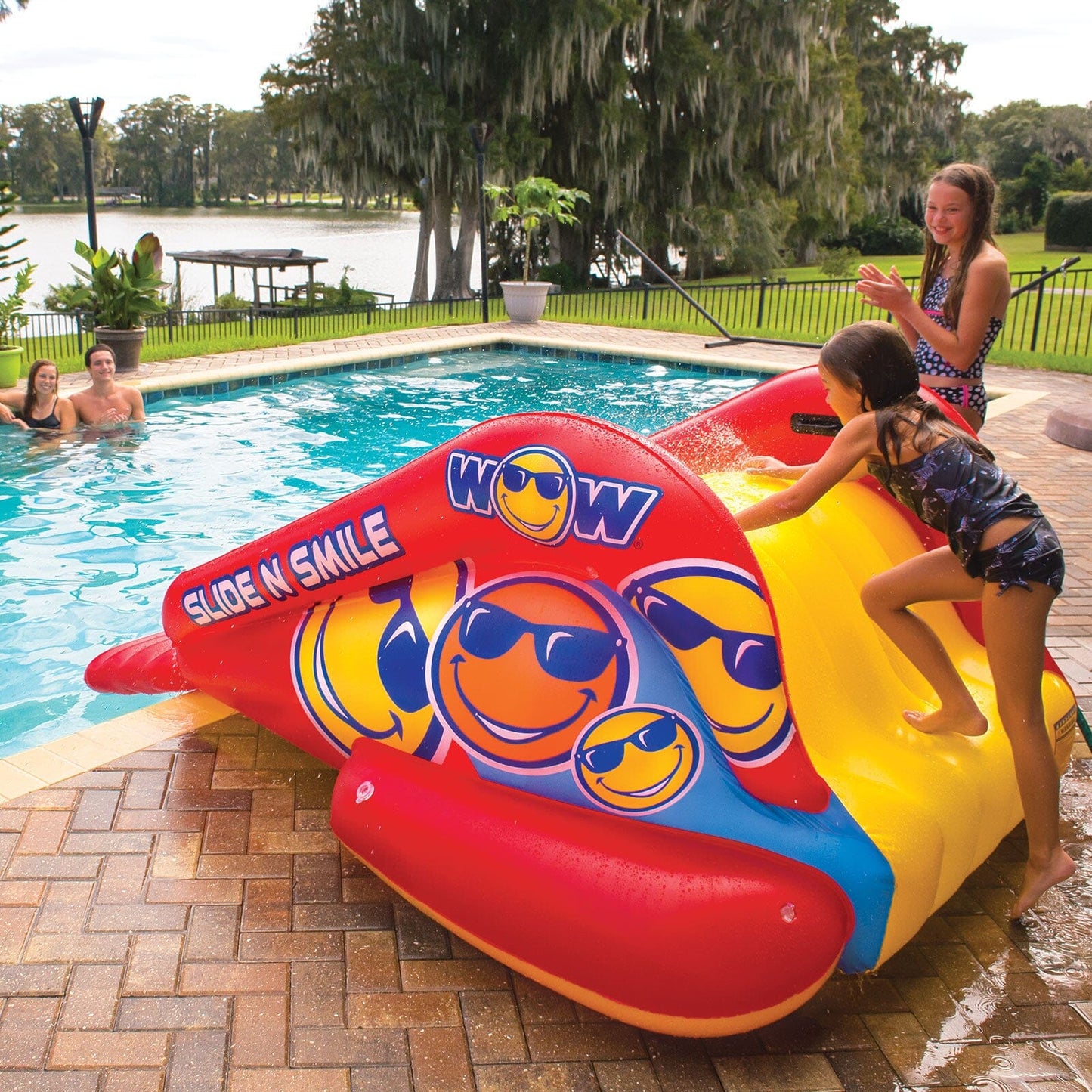 Slide N Smile Single Lane Pool Slide with Sprinkler