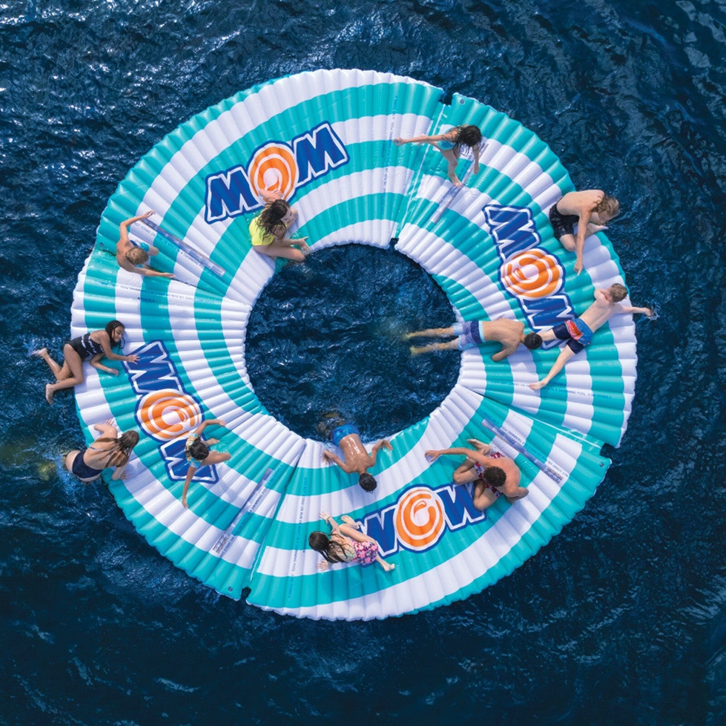 CIRCLE WATER WALKWAY ISLAND