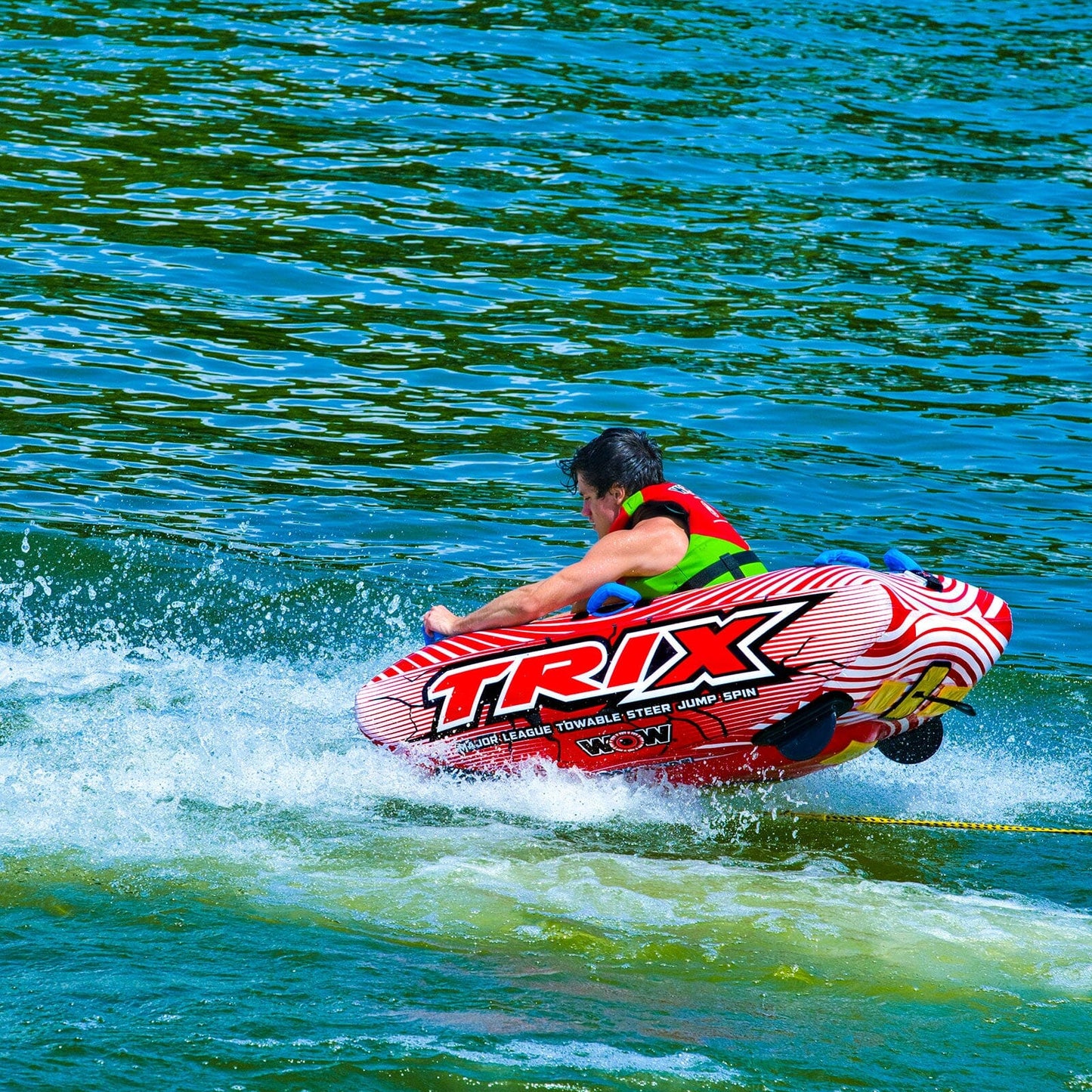 Trix Spinnable Towable 1P