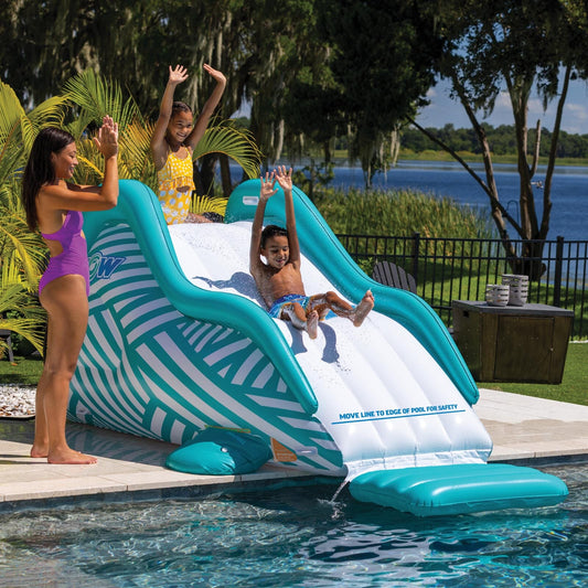 Wiggle Sprinkler Slide