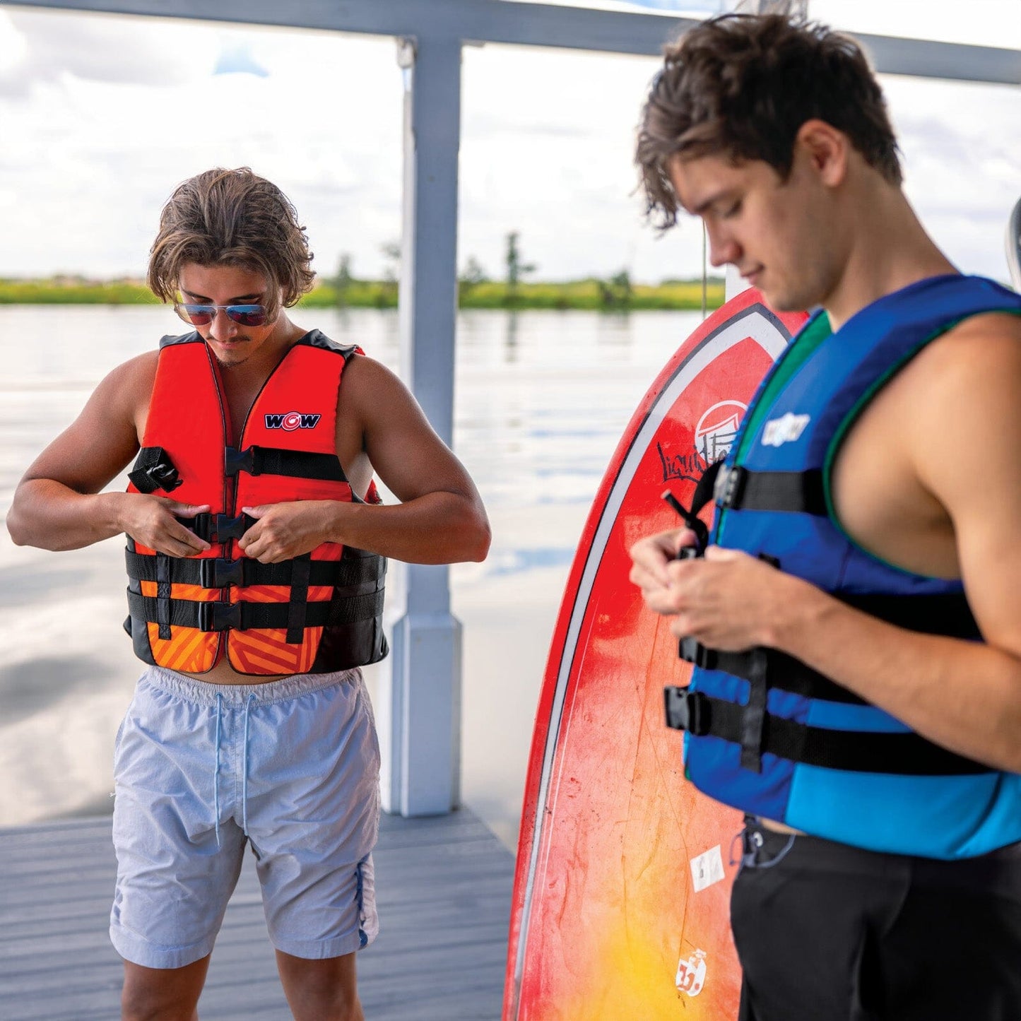 VIS-WAVE Adult Life Vest