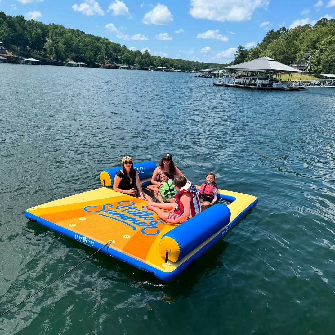Inflatable Towable Tubes & Water Toys for Pools Backyards & Boating