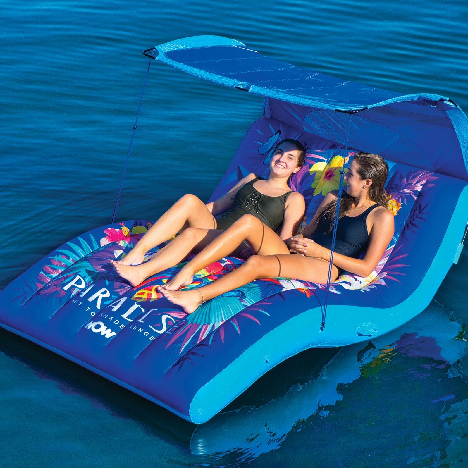 Pool lounger best sale with canopy